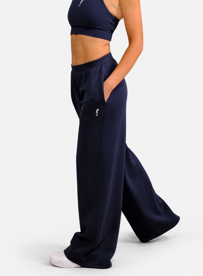 Women's Court Straight Leg Pants