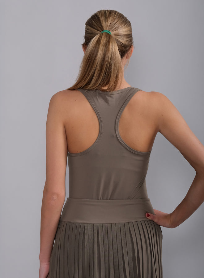Women's Court V-neck Top